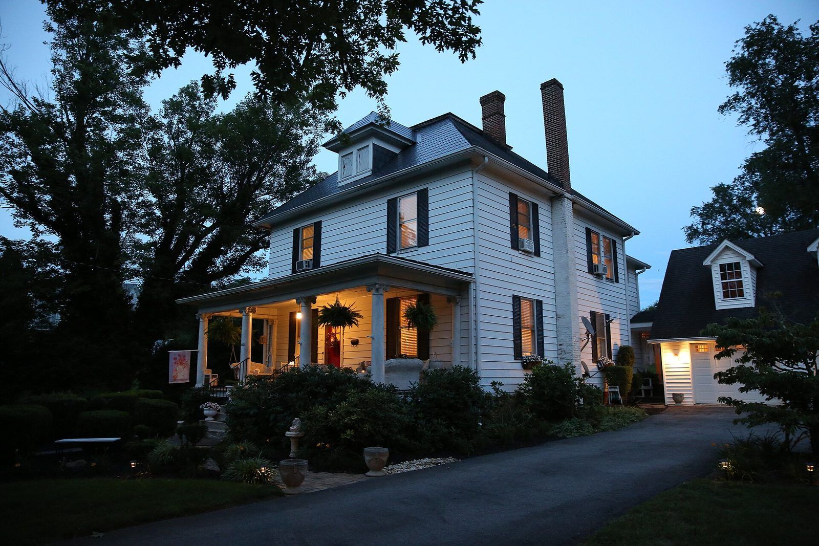 Historic Downtown Christiansburg 305 EMain